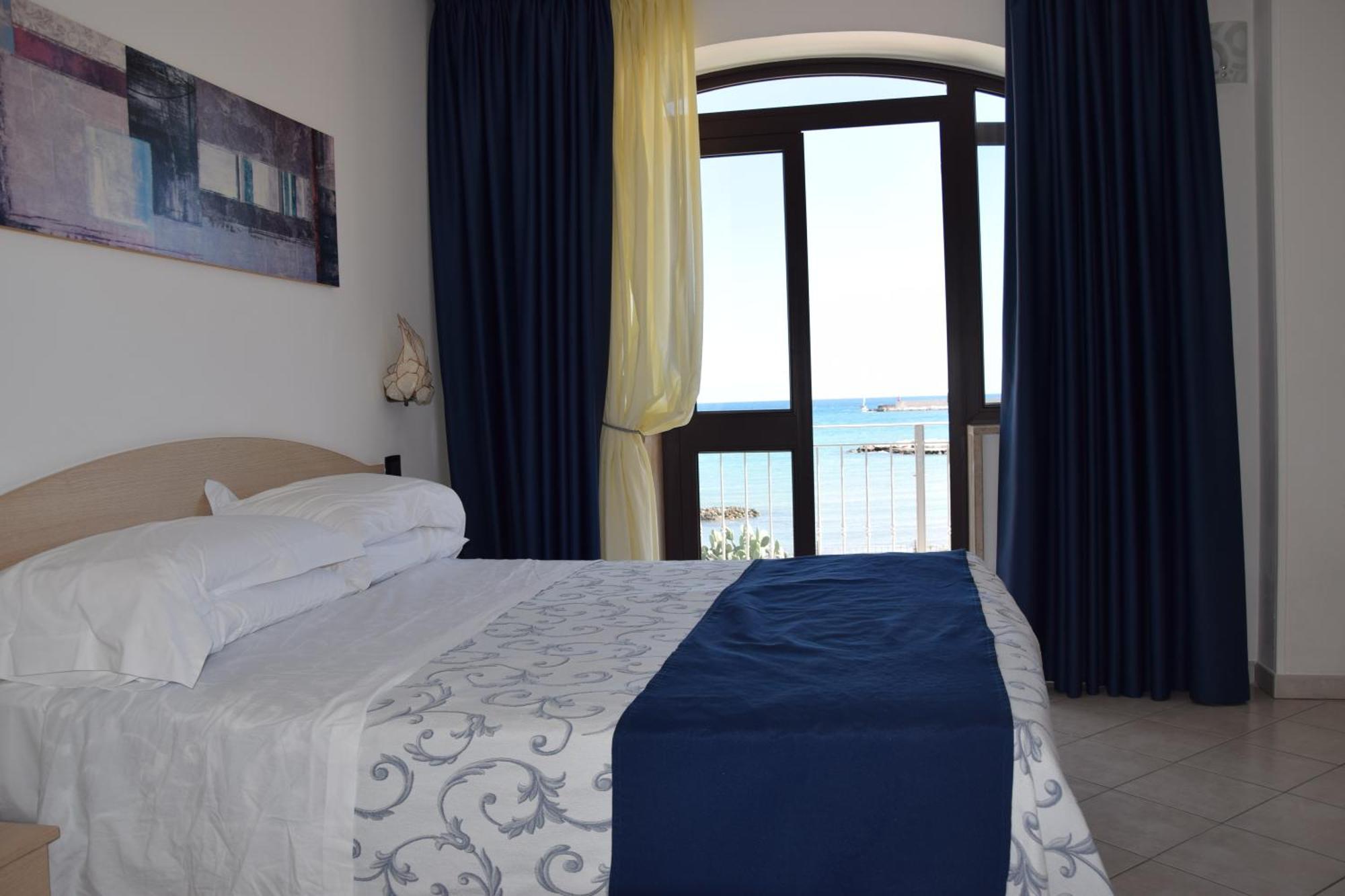 Hotel Profumo Di Mare Отранто Экстерьер фото