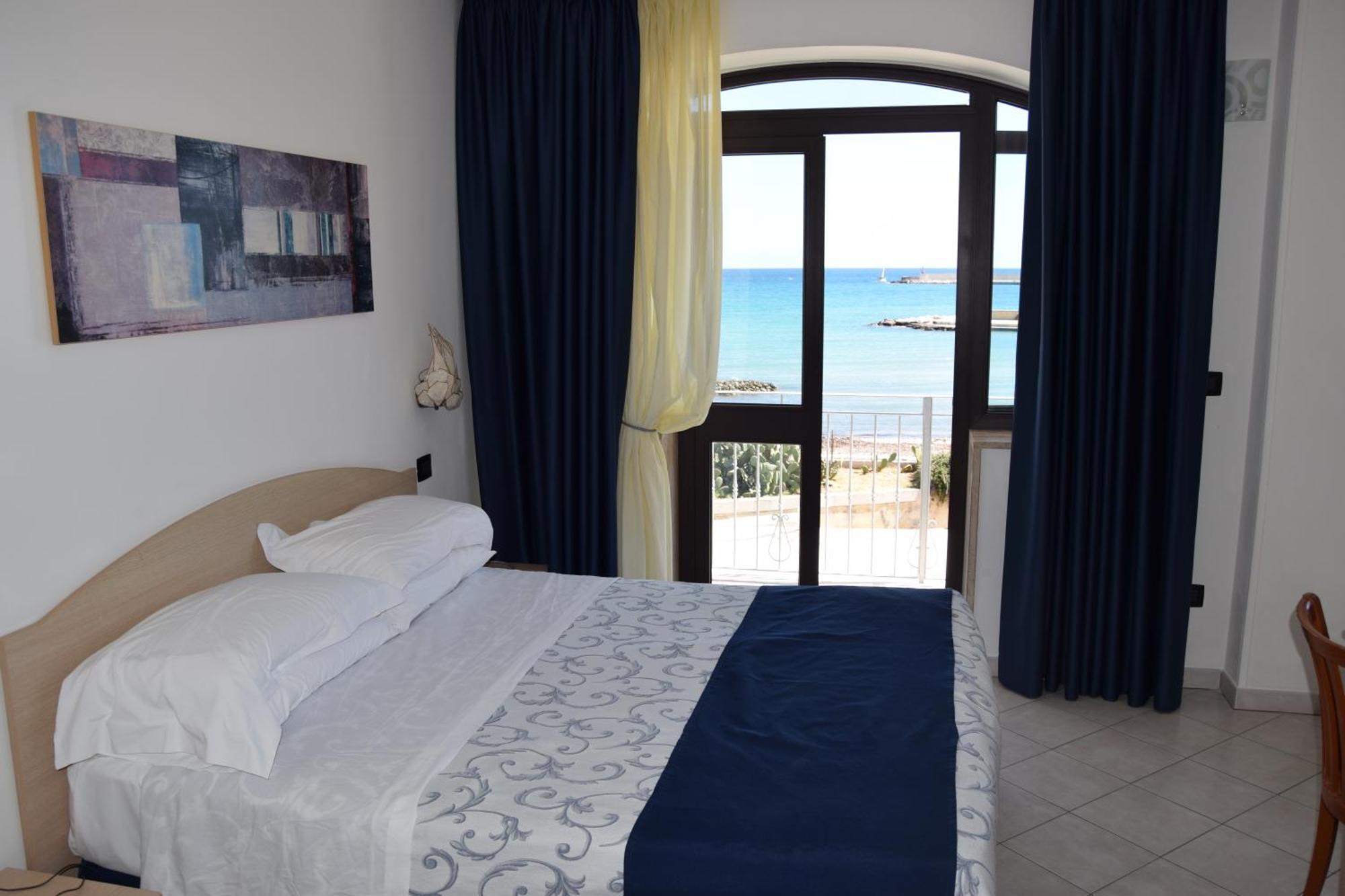 Hotel Profumo Di Mare Отранто Экстерьер фото